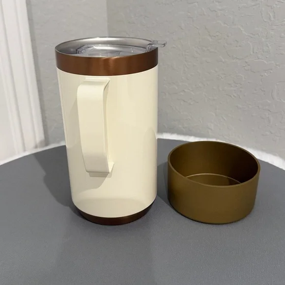 EUC Stanley 24oz Camp Mug with boot - Picture 4 of 11